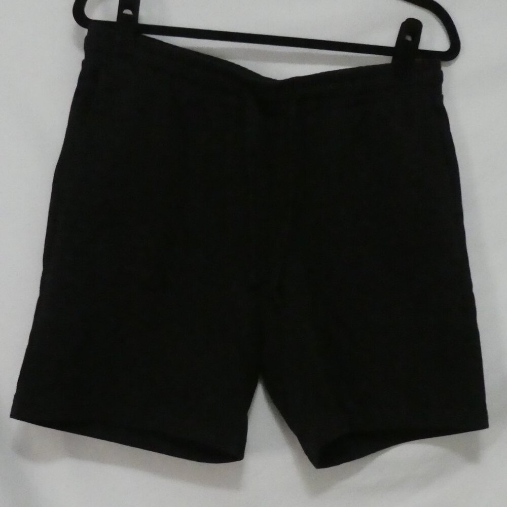 H&M Regular Fit size large Black Sweatshorts With Drawstring and Pockets